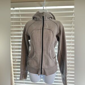 Lululemon Scuba Jacket, grey stripes, Silver Logo Medallion, size 8, EUC
